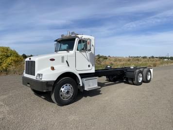 Main image Peterbilt 330