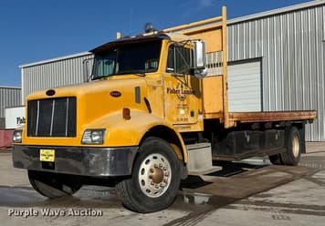 Main image Peterbilt 330