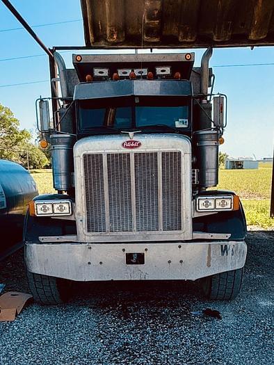 Image of Peterbilt 357 equipment image 2