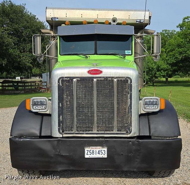 Image of Peterbilt 357 equipment image 1