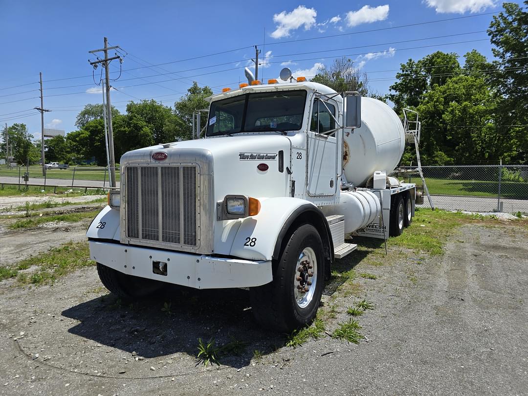 Image of Peterbilt 357 Primary image