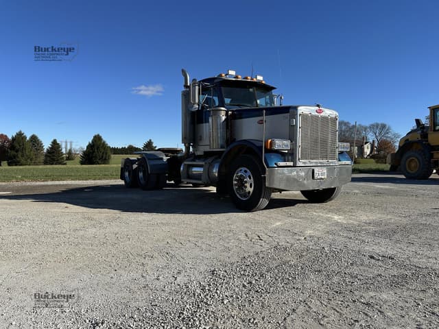 Image of Peterbilt 378 equipment image 4