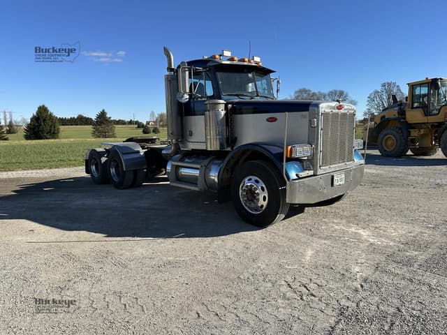 Image of Peterbilt 378 equipment image 1