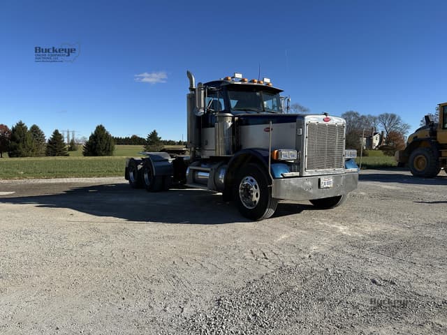 Image of Peterbilt 378 equipment image 2
