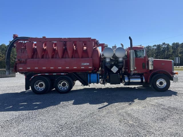 Image of Peterbilt 378 equipment image 3