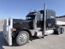 2004 Peterbilt 379 Image