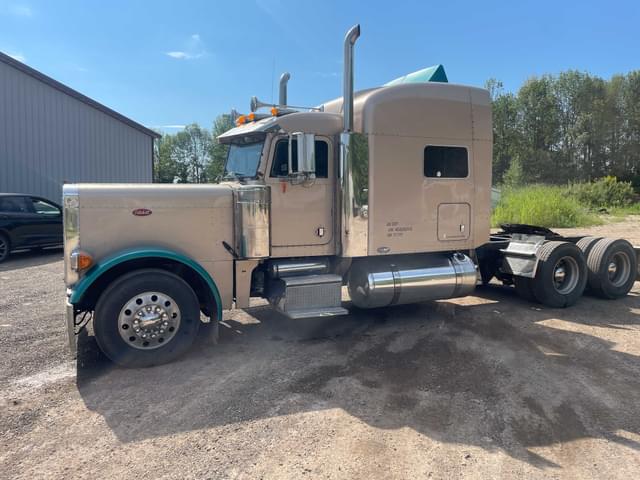 Image of Peterbilt 379 equipment image 1
