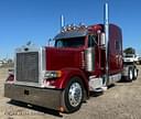 2004 Peterbilt 379 Image