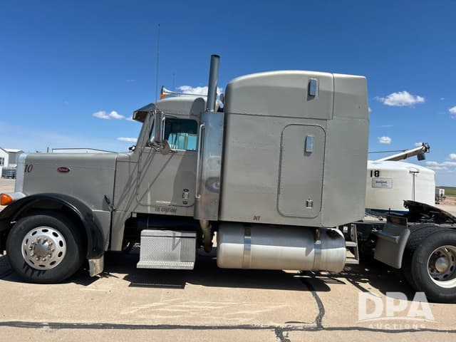 Image of Peterbilt 379 equipment image 3