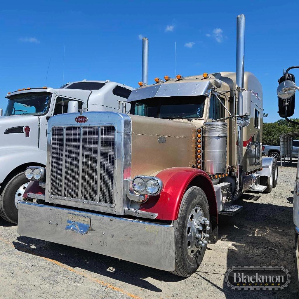 Image of Peterbilt 379 Primary image