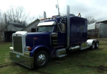Main image Peterbilt 379EXHD