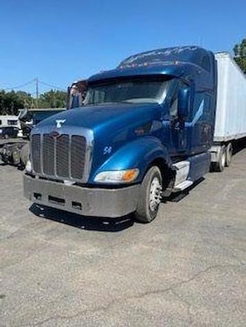 Main image Peterbilt 387