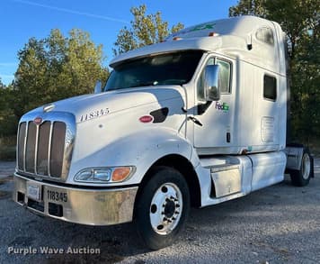 Main image Peterbilt 387