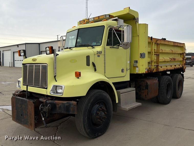2004 Peterbilt PB330 Equipment Image0