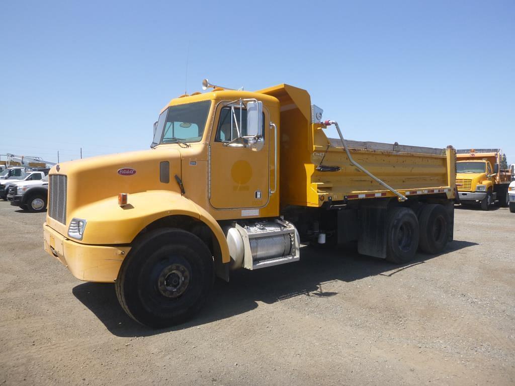 Image of Peterbilt 330 Primary image