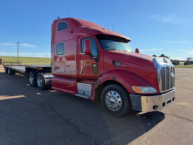 Image of Peterbilt 387 equipment image 2