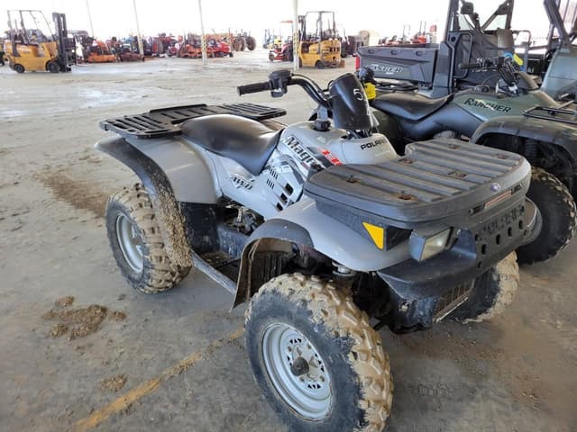Image of Polaris Magnum 330 equipment image 4
