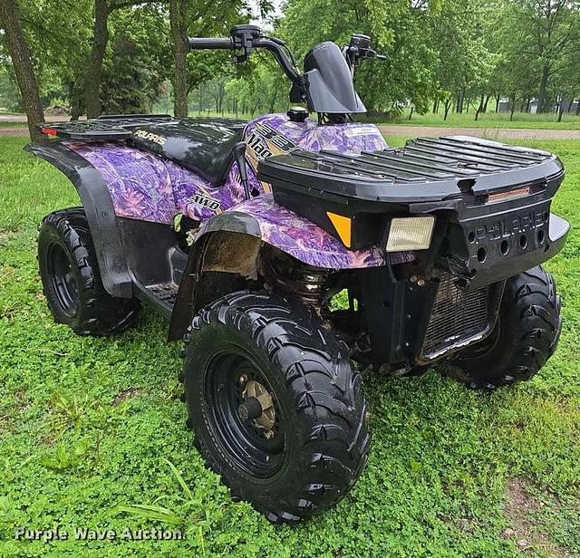 Image of Polaris Magnum 330 equipment image 2