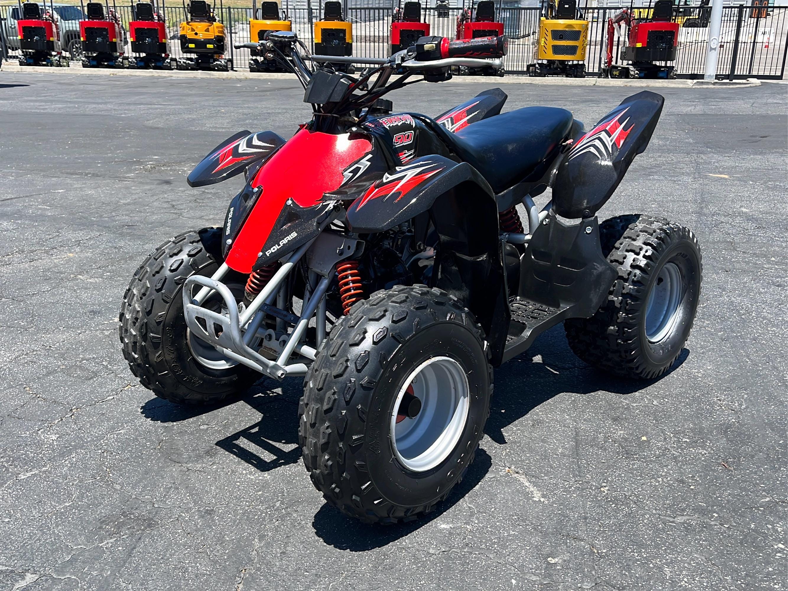 Main image Polaris Predator 90