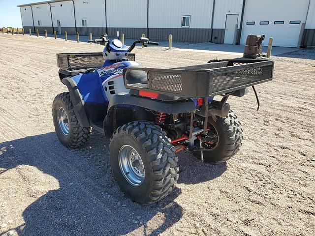 Image of Polaris Sportsman 700 equipment image 3