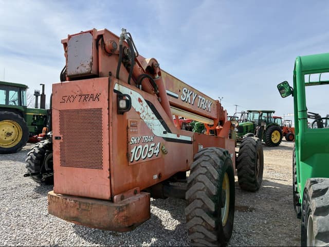 Image of Skytrak 10054 equipment image 4