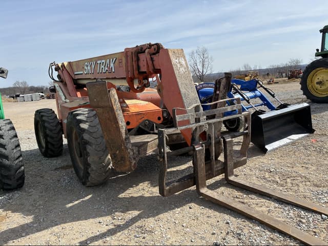 Image of Skytrak 10054 equipment image 1