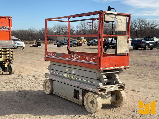 Image of Sky Jack SJIII 3220 equipment image 2