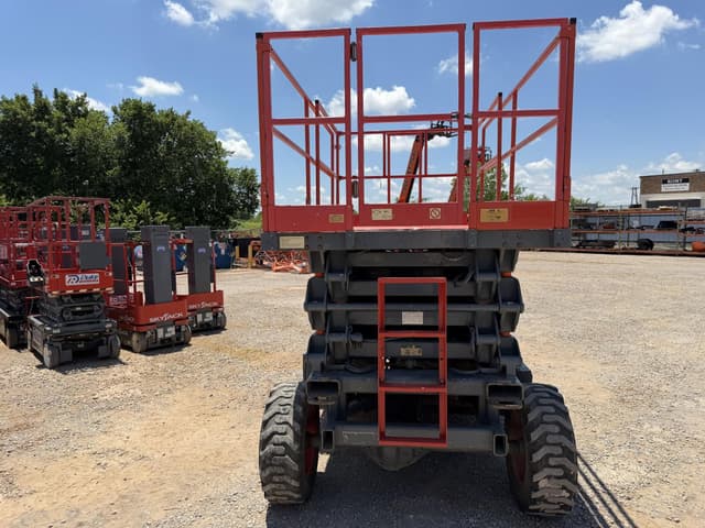 Image of Sky Jack SJ7135RT equipment image 2
