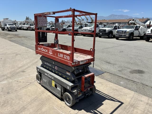 Image of Sky Jack SJIII3219 equipment image 3