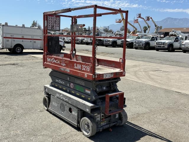 Image of Sky Jack SJIII3219 equipment image 3