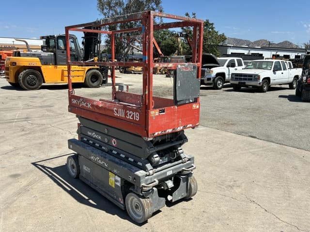 Image of Sky Jack SJIII3219 equipment image 1
