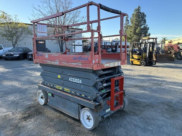 Image of Sky Jack SJIII4632 equipment image 3