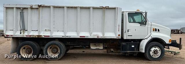 Image of Sterling L8500 equipment image 3
