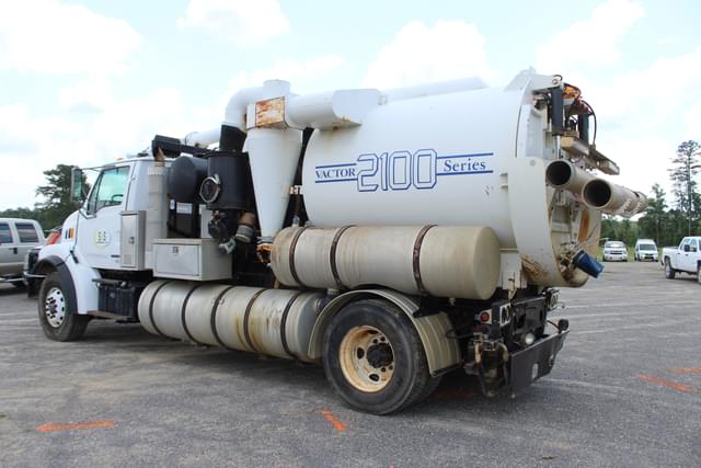Image of Sterling Vactor 2100 equipment image 3
