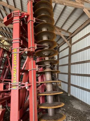 2004 Sunflower 6432-30 Image