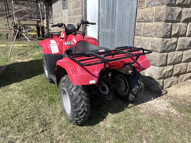 Image of Suzuki Eiger 400 equipment image 4