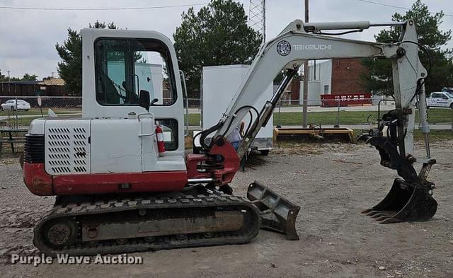 Image of Takeuchi TB145 equipment image 3