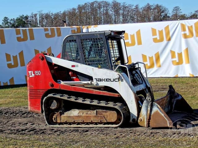Image of Takeuchi TL150 equipment image 4