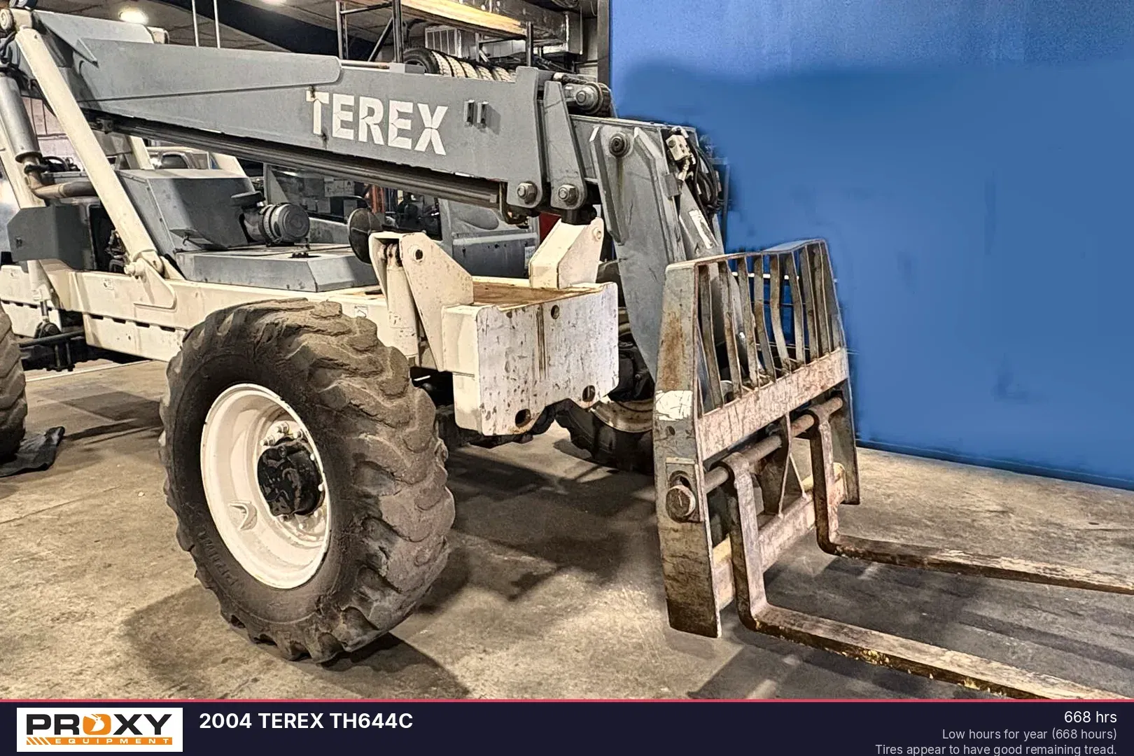 2004 Terex TH644C Equipment Image0