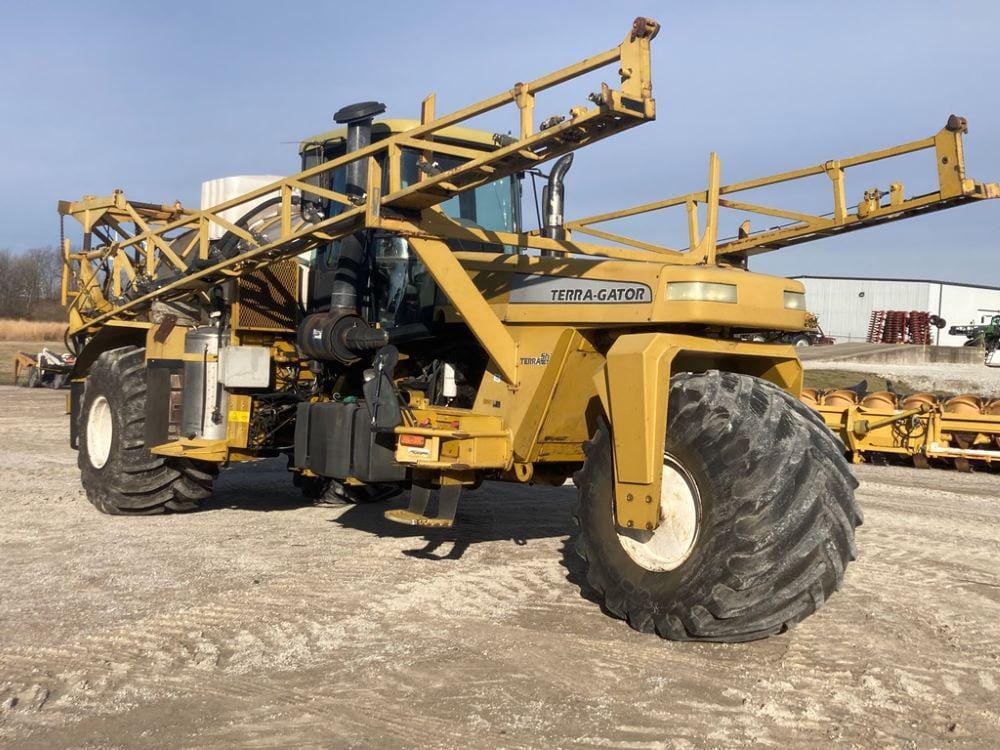 Main image Ag-Chem Terra-Gator 6103