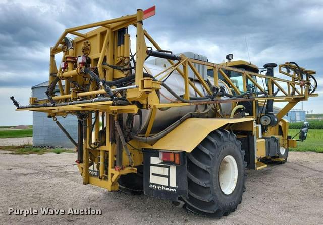 Image of Ag-Chem Terra-Gator 6103 equipment image 4