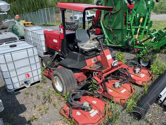 Image of Toro Groundsmaster 4500D equipment image 3