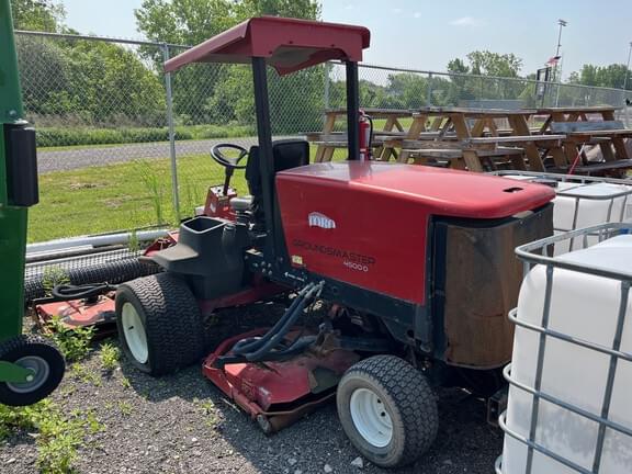 Image of Toro Groundsmaster 4500D equipment image 1