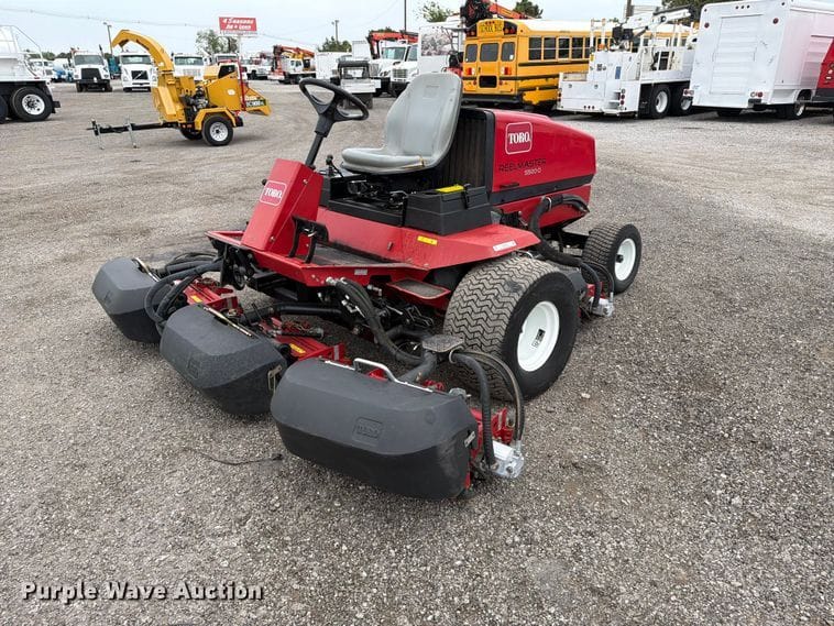 2004 Toro 5500D Equipment Image0
