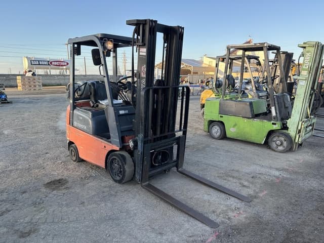 Image of Toyota 7FGCU15 equipment image 1