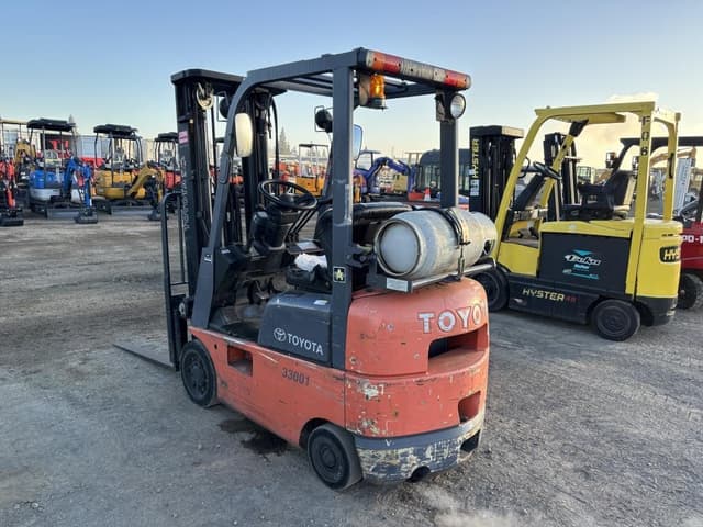 Image of Toyota 7FGCU15 equipment image 3