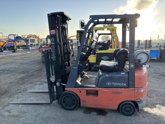 Image of Toyota 7FGCU15 equipment image 4