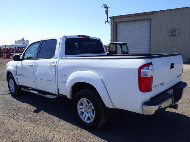 Image of Toyota Tundra equipment image 3