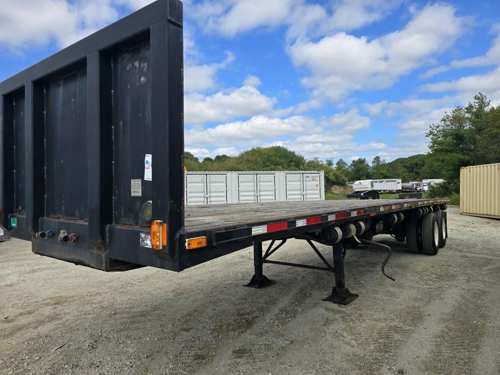 2004 Transcraft TL-2000 Equipment Image0