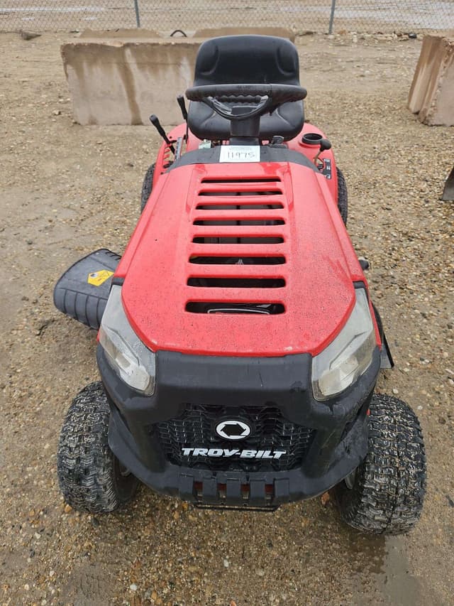 Image of Troy Bilt Pony equipment image 1